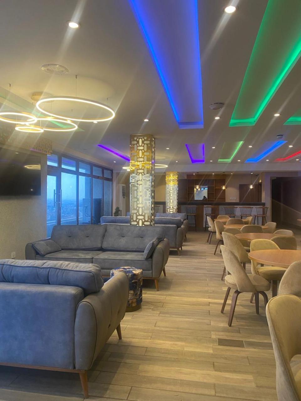 Blue Orange Hotel And Towers Shomolu 외부 사진